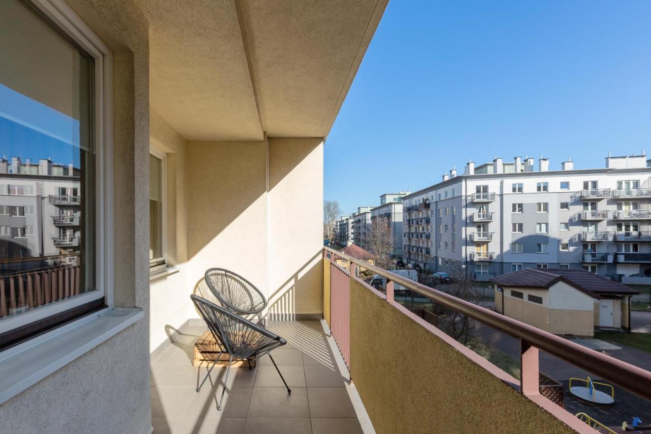 Mokotow Apartment Bluszczanska By Noclegi Renters وارسو المظهر الخارجي الصورة