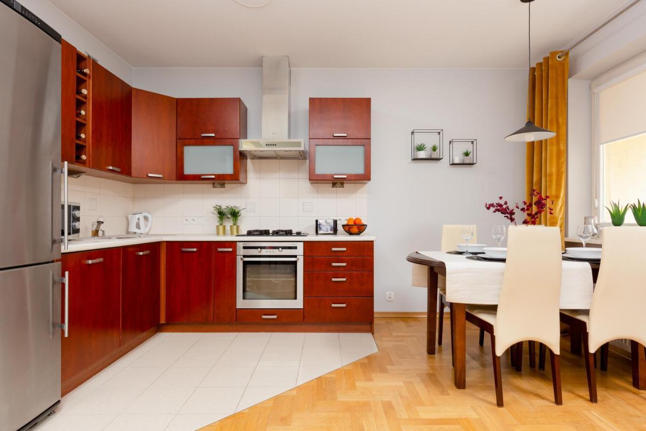 Mokotow Apartment Bluszczanska By Noclegi Renters وارسو المظهر الخارجي الصورة