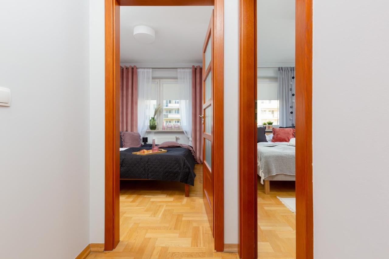 Mokotow Apartment Bluszczanska By Noclegi Renters وارسو المظهر الخارجي الصورة